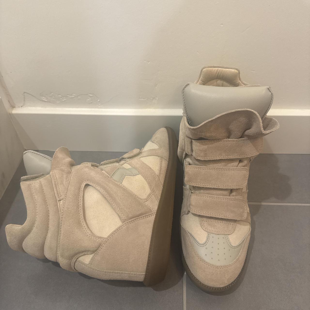 Isabel Marant Women's Tan and Cream Trainers