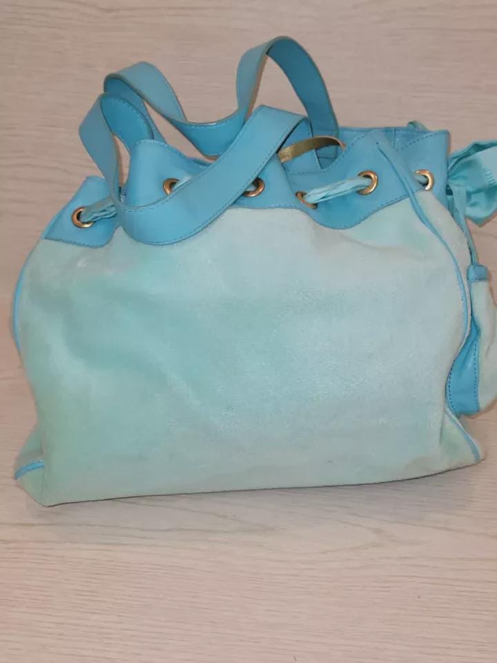 Vintage Juicy Couture Baby Blue Velour Daydreamer Bag with Bow and Scotty Dog Charms – Gold Hardware