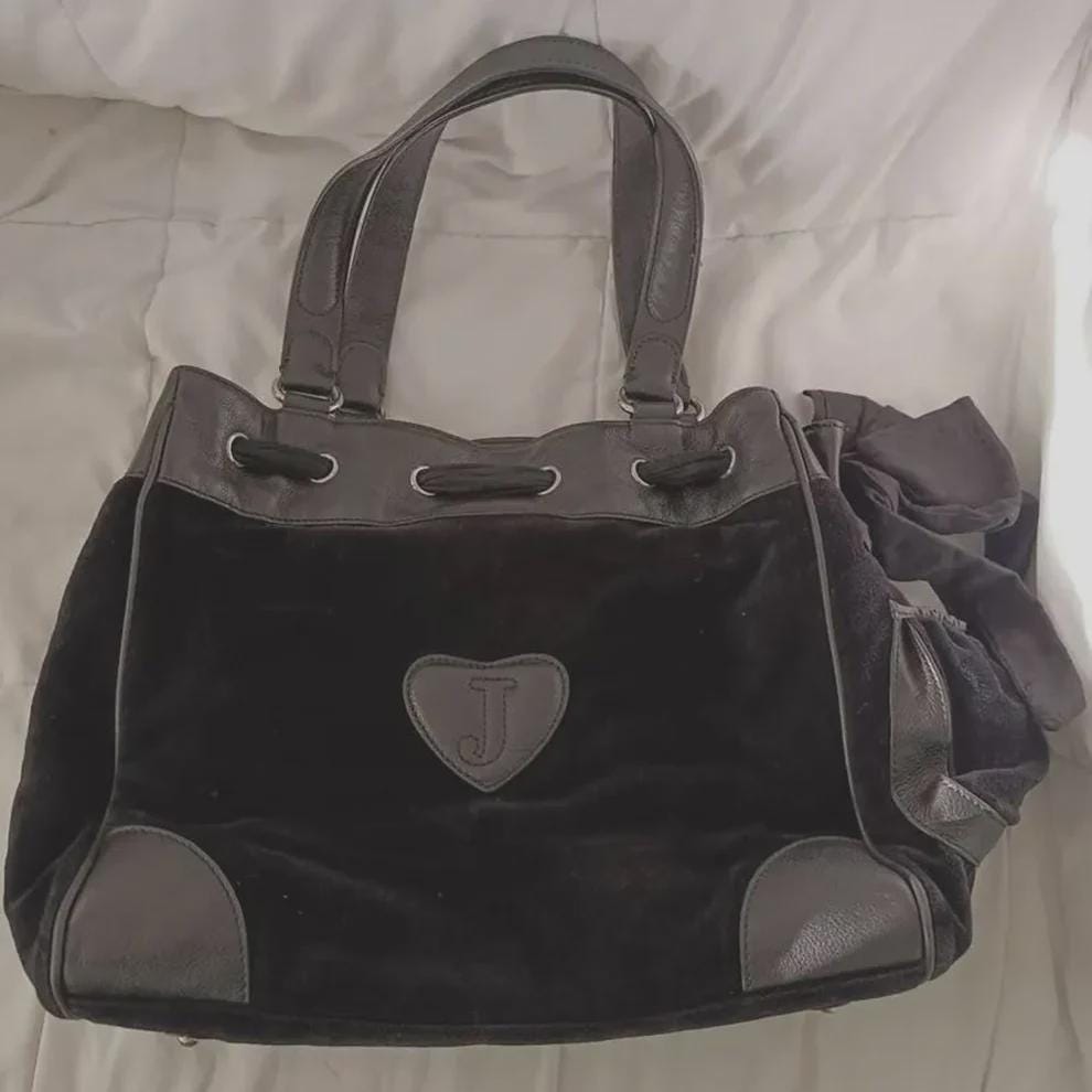 Vintage Juicy Couture Daydreamer Scottie Dog Tote – Black Velour Purse with Rhinestones &amp; Satin Bow – Y2K Iconic Handbag