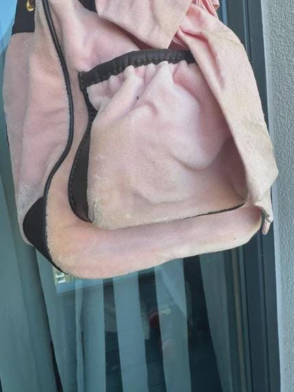 Juicy Couture Vintage Daydreamer Pink &amp; Brown Tote – Iconic Handbag with Signature Style