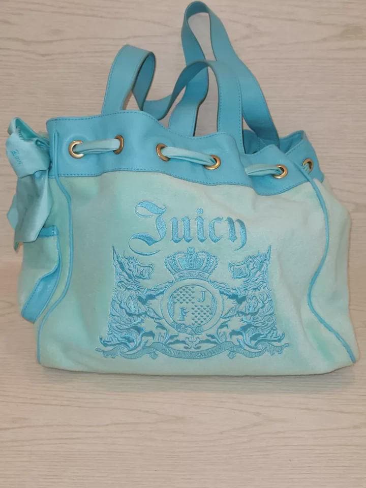 Vintage Juicy Couture Baby Blue Velour Daydreamer Bag with Bow and Scotty Dog Charms – Gold Hardware