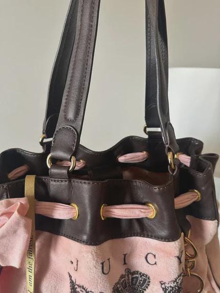 Juicy Couture Vintage Daydreamer Pink &amp; Brown Tote – Iconic Handbag with Signature Style