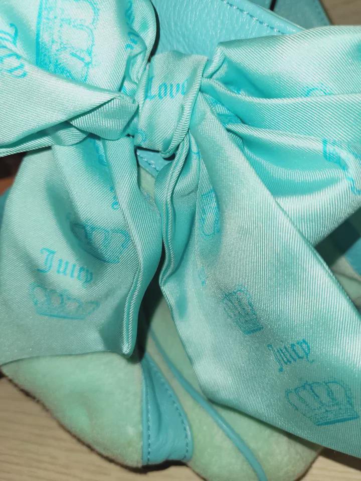 Vintage Juicy Couture Baby Blue Velour Daydreamer Bag with Bow and Scotty Dog Charms – Gold Hardware
